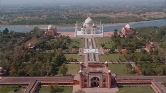 معزوفات منتَجة بالذكاء الاصطناعي (1)